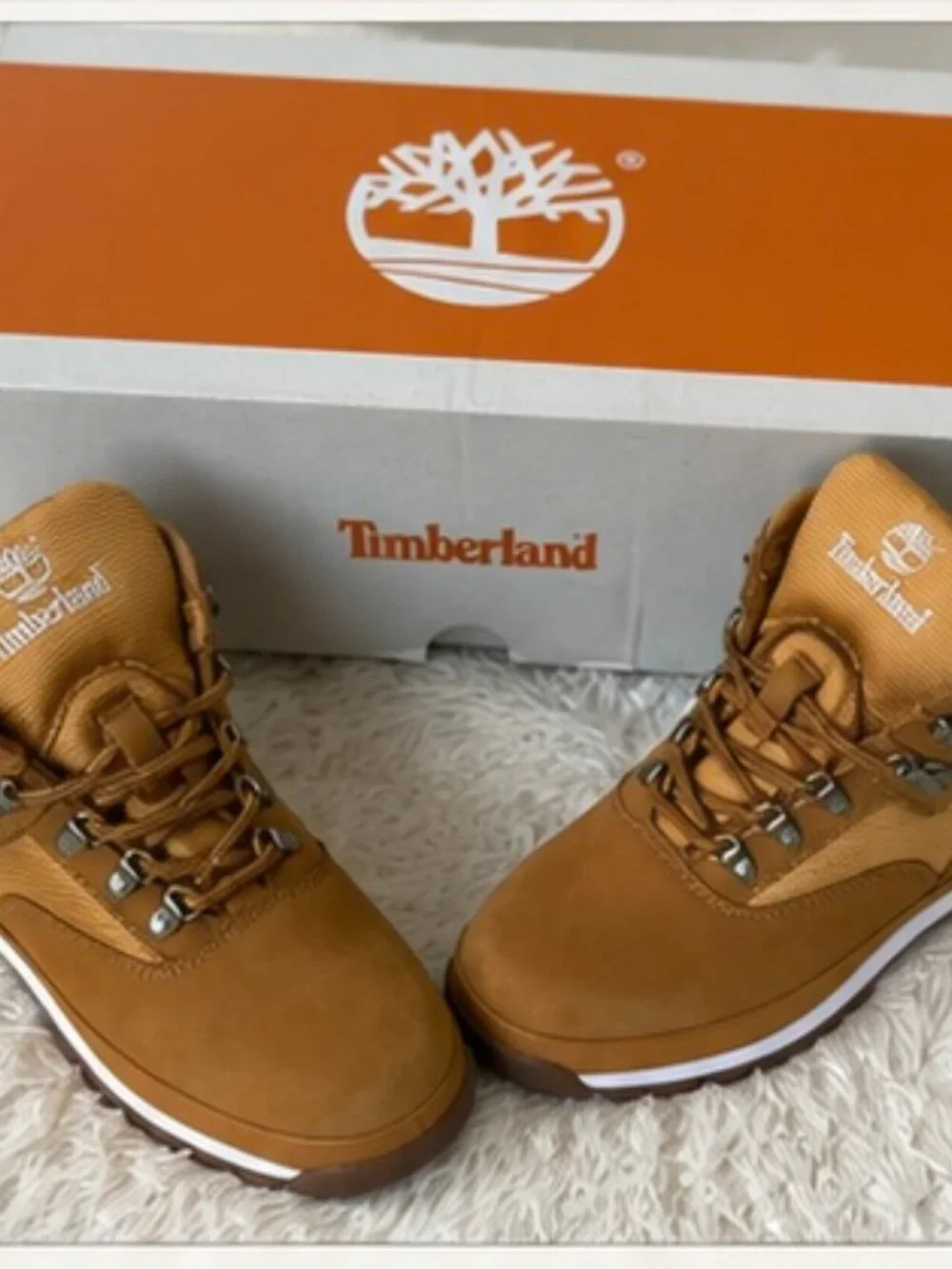 Timberland Euro Hiker Boots Youth 3Y Little Boy Wheat Nubuck NIB